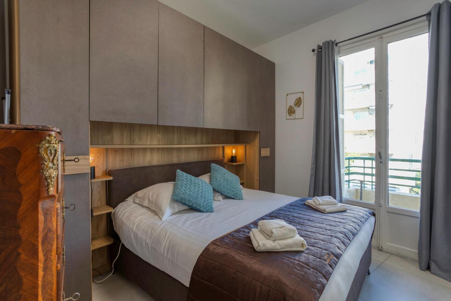 #35 Promenade Vue Proche Aeroport Balcon &ac