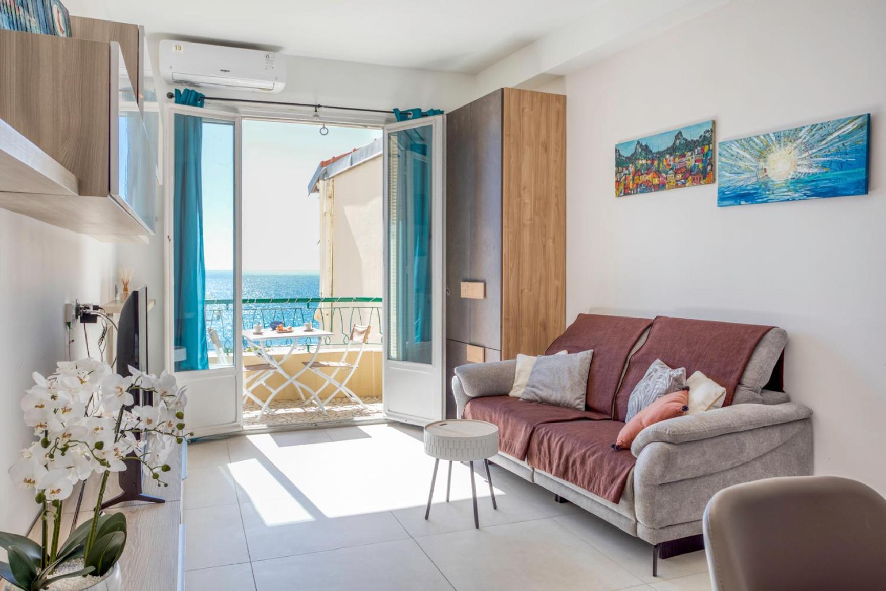 #35 Promenade Vue Proche Aeroport Balcon &ac Apartment *